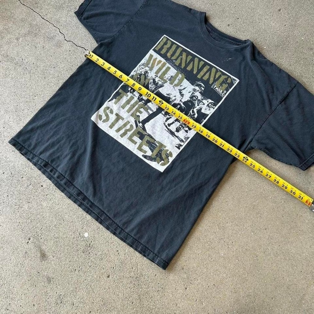 Y2K emerica skateboarding running wild in the streets graphic skater tshirt - Picture 4 of 4
